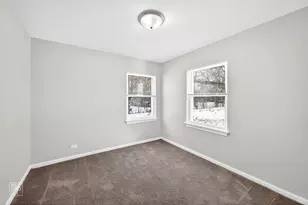 1045 S Columbine Ave, Lombard, IL 60148 - Photo 10