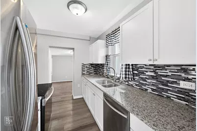 1045 S Columbine Avenue, Lombard, IL 60148 - Photo 6