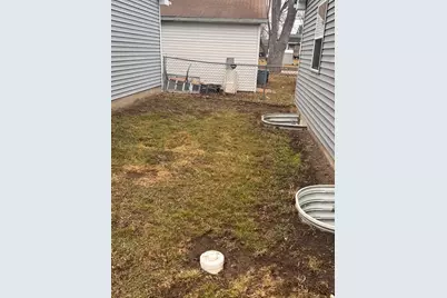 3002 Gilead Avenue, Zion, IL 60099 - Photo 16