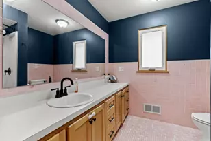 914 Donnie Ct, Joliet, IL 60435 - Photo 12