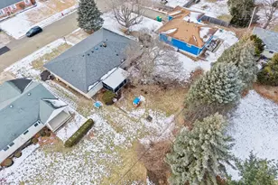 914 Donnie Ct, Joliet, IL 60435 - Photo 24