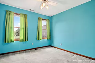 2215 Crystal Cir, Crystal Lake, IL 60012 - Photo 32