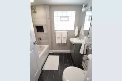 7646 S Wabash Avenue, Chicago, IL 60619 - Photo 12