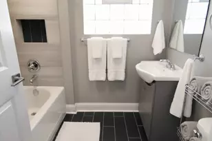 7646 S Wabash Ave, Chicago, IL 60619 - Photo 12