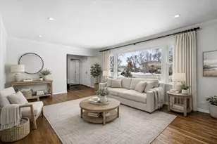 931 Canterbury Dr, Schaumburg, IL 60195 - Photo 10