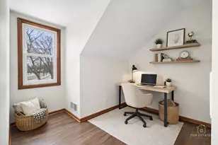 931 Canterbury Dr, Schaumburg, IL 60195 - Photo 20