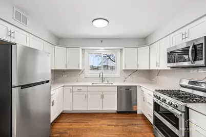 931 Canterbury Drive, Schaumburg, IL 60195 - Photo 6