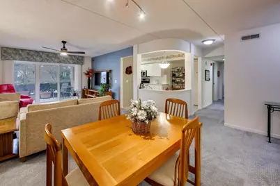 710 Creekside Drive #104A, Mount Prospect, IL 60056 - Photo 10