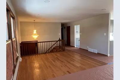 530 N Arizona Avenue, Glenwood, IL 60425 - Photo 2