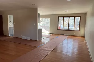 530 N Arizona Ave, Glenwood, IL 60425 - Photo 6