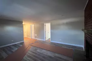 530 N Arizona Ave, Glenwood, IL 60425 - Photo 16