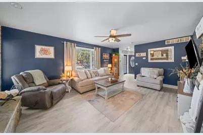 954 Holiday Drive, Lake Holiday, IL 60548 - Photo 6