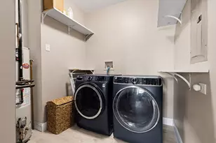 906 Bluebell Cir, Joliet, IL 60431 - Photo 10