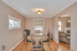 9857 S Hamlin Ave, Evergreen Park, IL 60805 - Photo 12