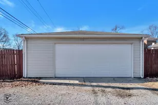 9857 S Hamlin Ave, Evergreen Park, IL 60805 - Photo 32