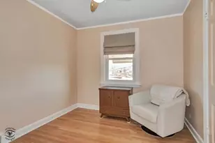 9857 S Hamlin Ave, Evergreen Park, IL 60805 - Photo 22