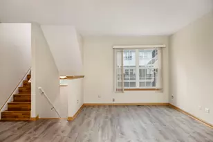 [Address not provided], Wheeling, IL 60090 - Photo 6