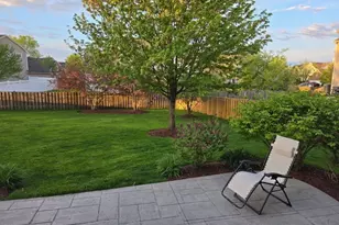 1709 Belcourt, Elgin, IL 60120 - Photo 34