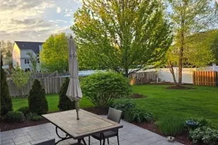 1709 Belcourt, Elgin, IL 60120 - Photo 36