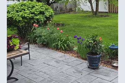 1709 Belcourt, Elgin, IL 60120 - Photo 32