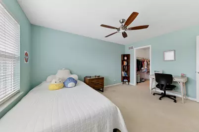 1709 Belcourt, Elgin, IL 60120 - Photo 14