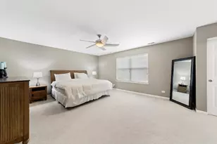 1709 Belcourt, Elgin, IL 60120 - Photo 16