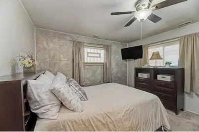 2225 S 23rd Avenue, Broadview, IL 60155 - Photo 14