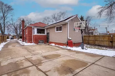 2225 S 23rd Avenue, Broadview, IL 60155 - Photo 24