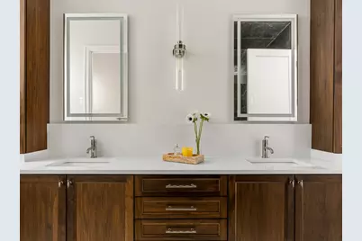 2227 W Huron Street, Chicago, IL 60612 - Photo 16