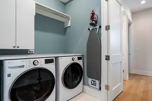 2227 W Huron St, Chicago, IL 60612 - Photo 24