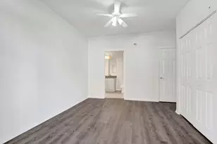 948 W 15th Pl, Chicago, IL 60608 - Photo 16