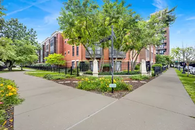 948 W 15th Place #1B, Chicago, IL 60608 - Photo 30