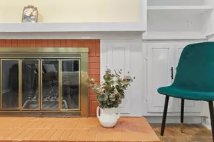 1356 Larchmont Dr, Buffalo Grove, IL 60089 - Photo 46