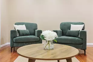 1356 Larchmont Dr, Buffalo Grove, IL 60089 - Photo 28