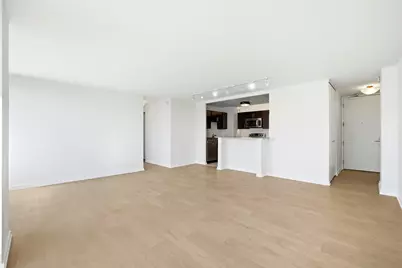 4343 N Clarendon Avenue #1017, Chicago, IL 60613 - Photo 4