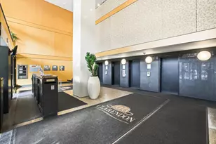 4343 N Clarendon Ave, Chicago, IL 60613 - Photo 2