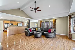 680 Lions Dr, Lake Zurich, IL 60047 - Photo 8