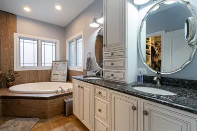 12165 W Castle Drive, Mokena, IL 60448 - Photo 20