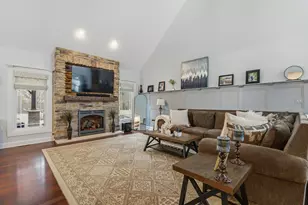 12165 W Castle Dr, Mokena, IL 60448 - Photo 6