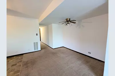 8143 Marion Drive #3E, Justice, IL 60458 - Photo 4