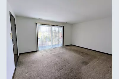 8143 Marion Drive #3E, Justice, IL 60458 - Photo 2
