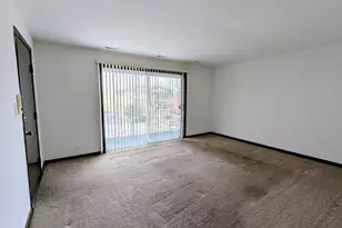 8143 Marion Dr, Justice, IL 60458 - Photo 2