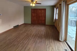 2585 S Jugtown Rd, Coal City, IL 60416 - Photo 10