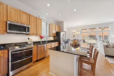 [Address not provided], Chicago, IL 60657 - Photo 4