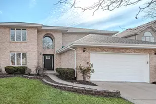 441 Wheeler Dr, Lemont, IL 60439 - Photo 1