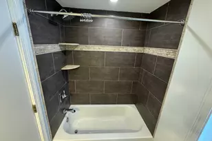 1892 White St, Des Plaines, IL 60018 - Photo 6