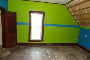 304 S Madison St, Morrison, IL 61270 - Photo 6