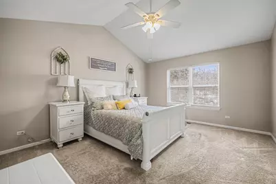 302 Tower Hill Drive #302, Saint Charles, IL 60175 - Photo 20