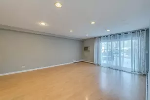 1107 S Old Wilke Rd, Arlington Heights, IL 60005 - Photo 12