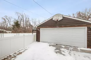 165 Nashua St, Park Forest, IL 60466 - Photo 18